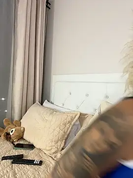 Celeste_Amber webcam