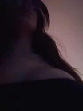 LilyOrion webcam