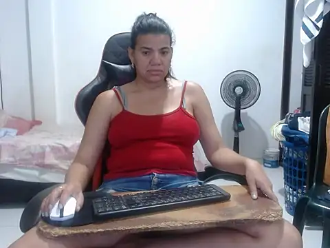 Adriana_0312 webcam