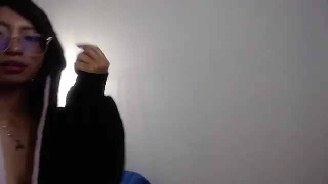 Violet_2003 webcam