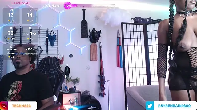 samandkat - SamAndKat's free webcam - UK Sex Cams