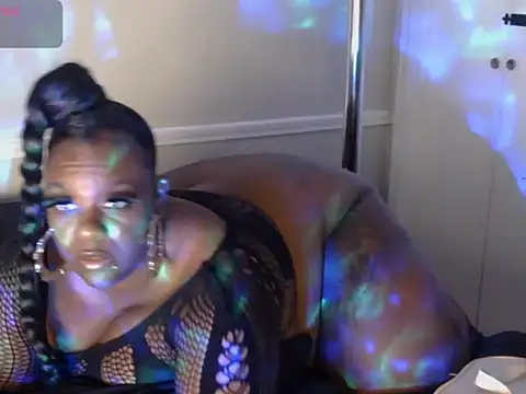 Thickkemzz41 webcam
