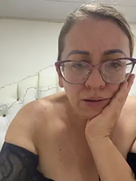 miss_hanna07 live cam on StripChat