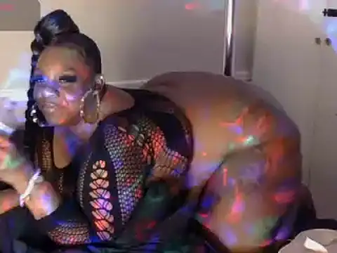 Thickkemzz41 webcam