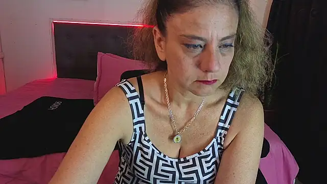 sasi_luna webcam
