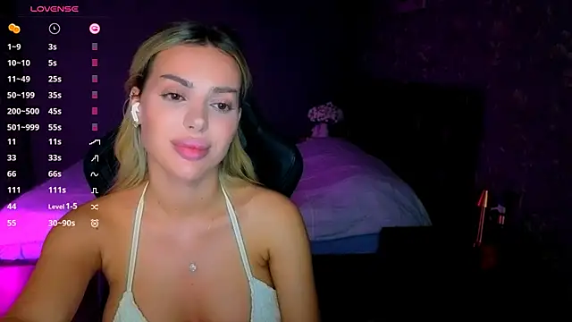 Ayla__Demir webcam