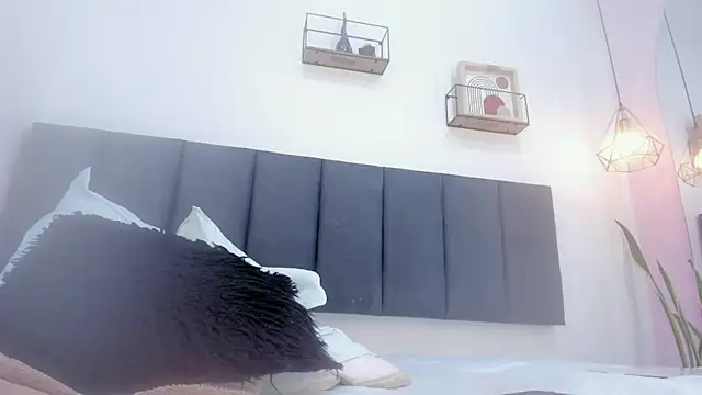 sam_doll_ webcam