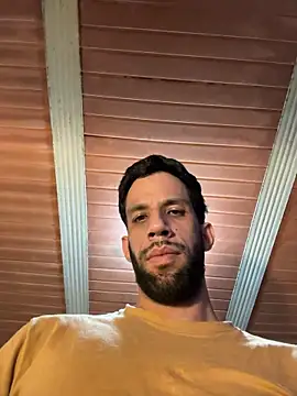 Karim_mansur webcam