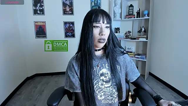 Ravenelle_ webcam
