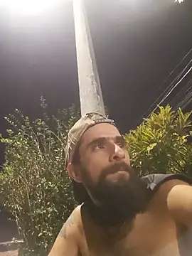 hairy_mannn webcam