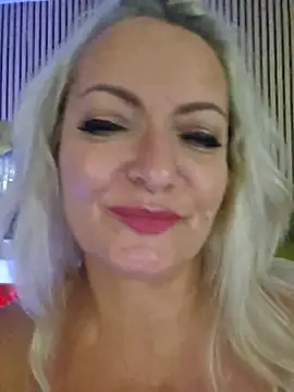 LadyTouch webcam