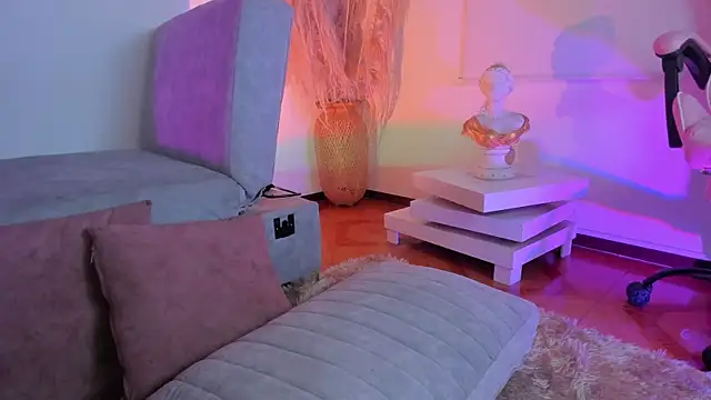 Amelie_Wine webcam