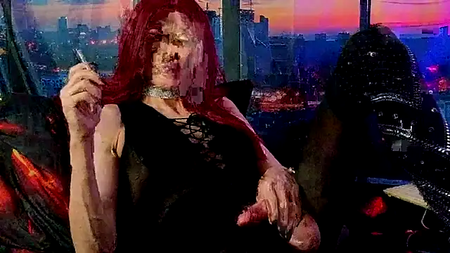 LuvNuk webcam