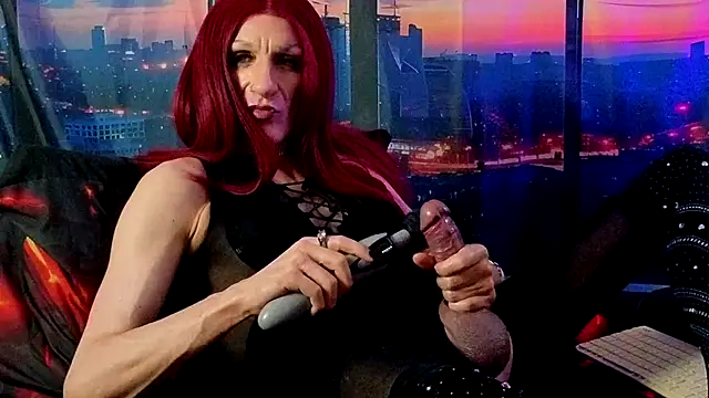 LuvNuk webcam
