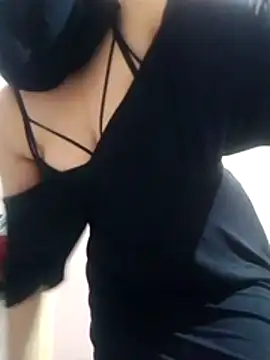 soso85 (F young) - كسي نار