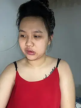 Almira6868 webcam