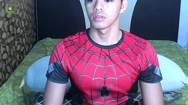 Crazyasiancum1 webcam