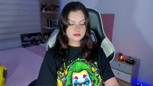 OphelianaRose33 webcam