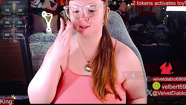 VelvetDiablo webcam