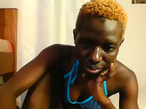 Goldy_petite webcam