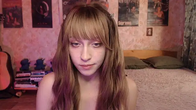 Friendly_Ellie webcam