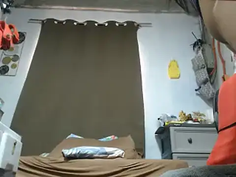 30cmHORSECOCKSELFSUCKER webcam