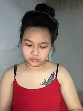 Almira6868 webcam