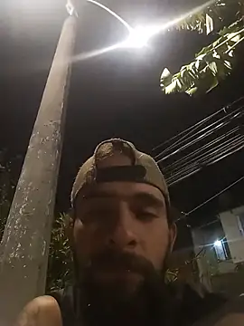 hairy_mannn webcam