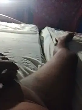 elmorenote10 webcam