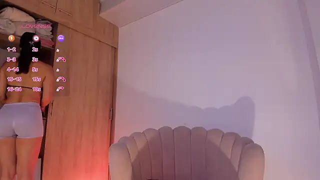 caroliinna_ webcam
