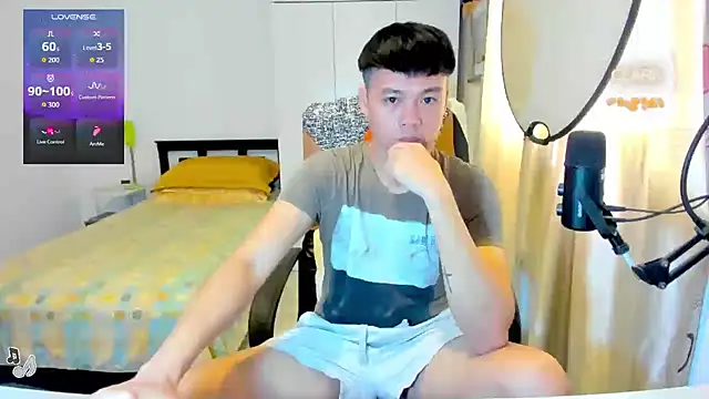 clarkdangerous live cam on StripChat