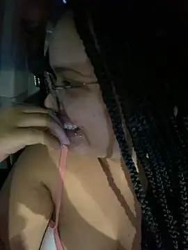 99_Lilith 🛫 adult chat