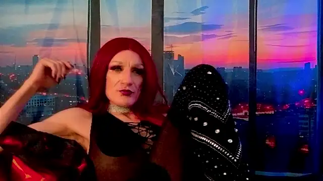 LuvNuk webcam