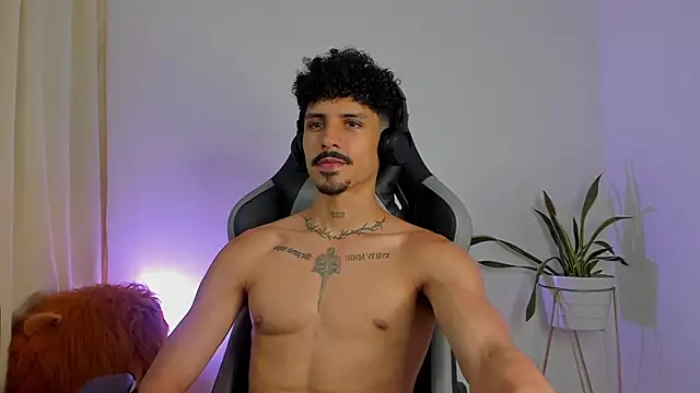 Lukeetaylor webcam