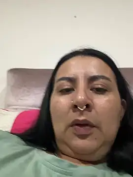 Abril_Luv webcam