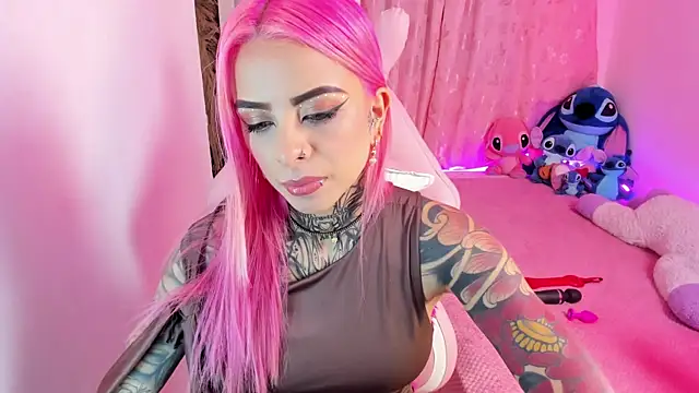 Megan_Robertss