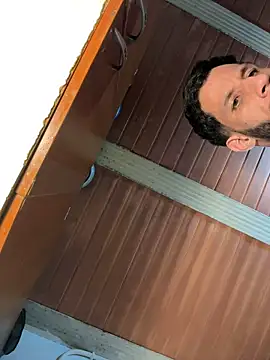 Karim_mansur webcam
