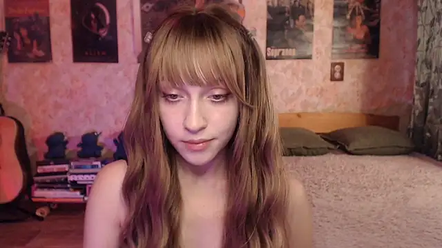 Friendly_Ellie webcam