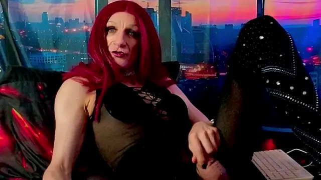 LuvNuk webcam