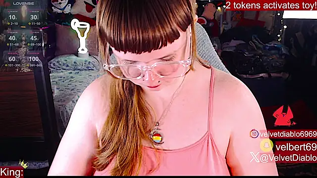 VelvetDiablo webcam