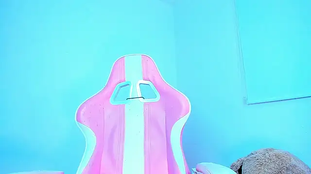 Ariana_f webcam