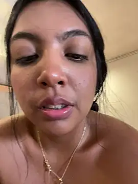 nicole_fisherr webcam