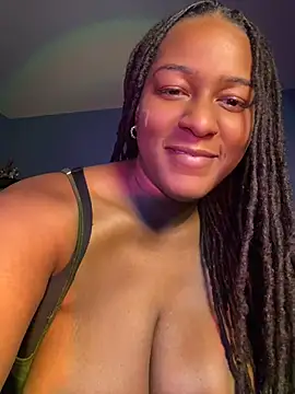 GirthGoddessCoco webcam