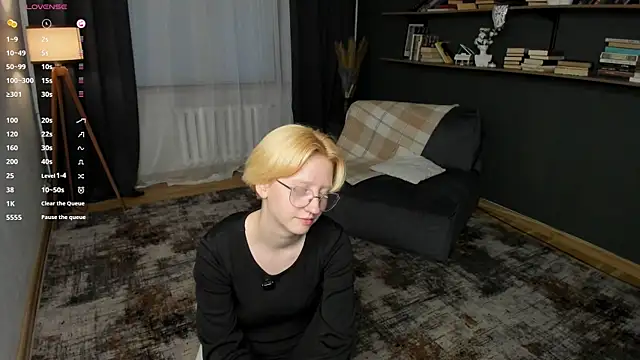 KelleCullison webcam
