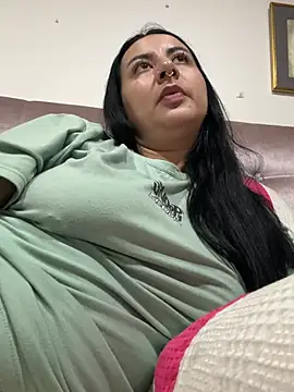 Abril_Luv webcam