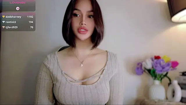 Anna_HollyDoll webcam