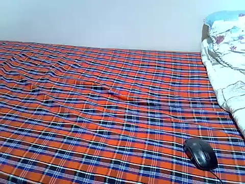 creamypetite webcam