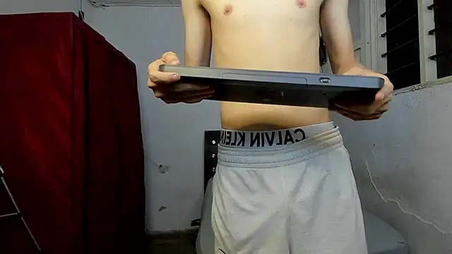 michael_top1 webcam