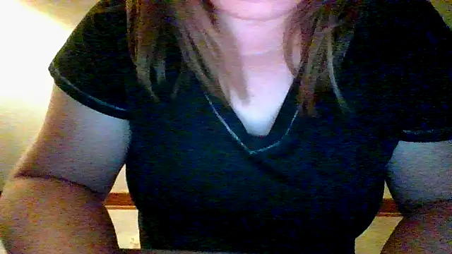 PetitDemon1 webcam