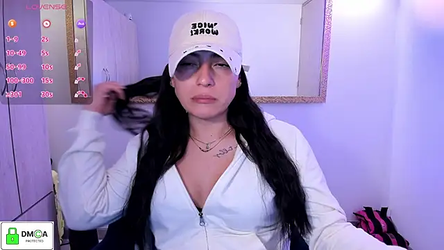 EricaVanderhill webcam